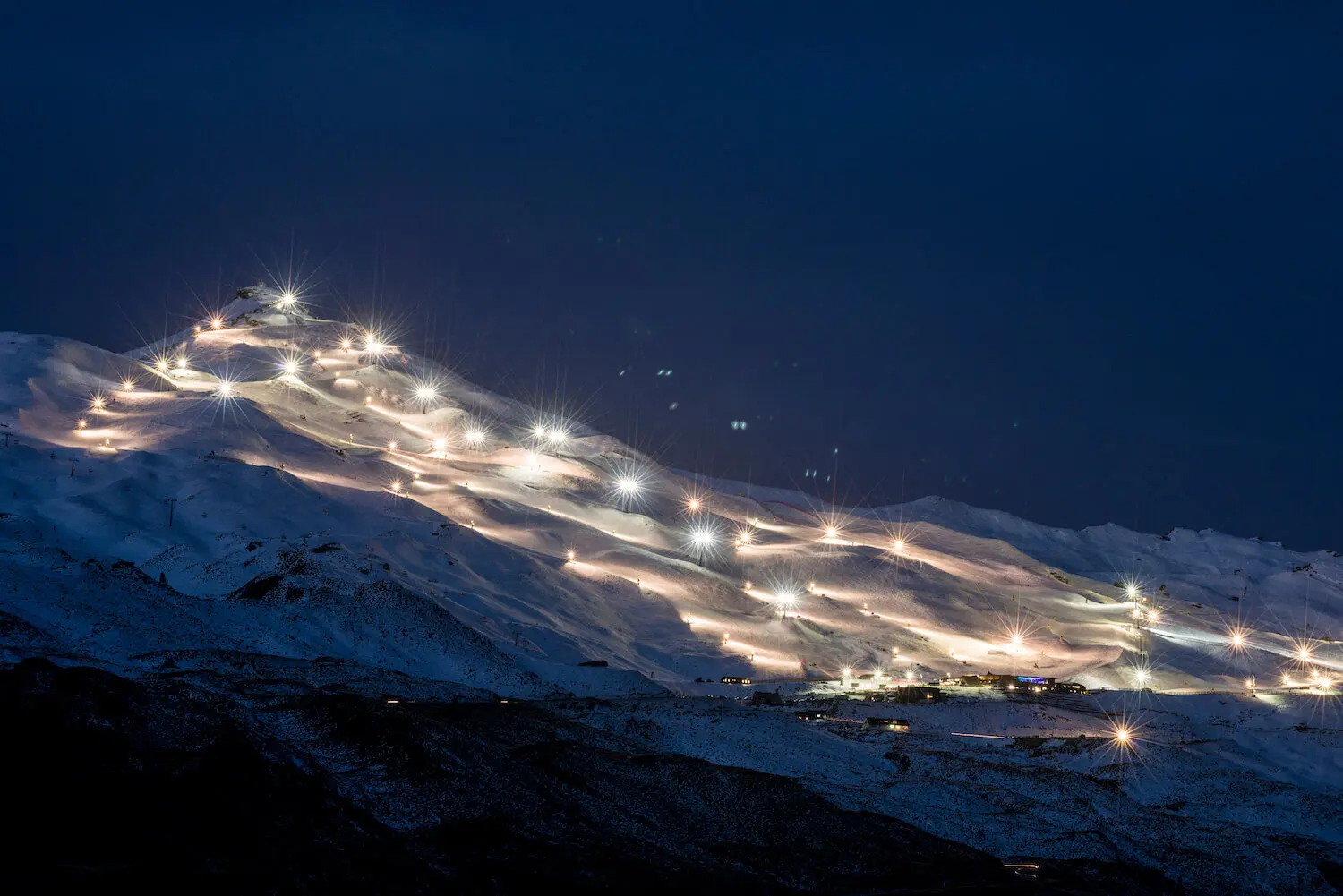 Queens town night ski