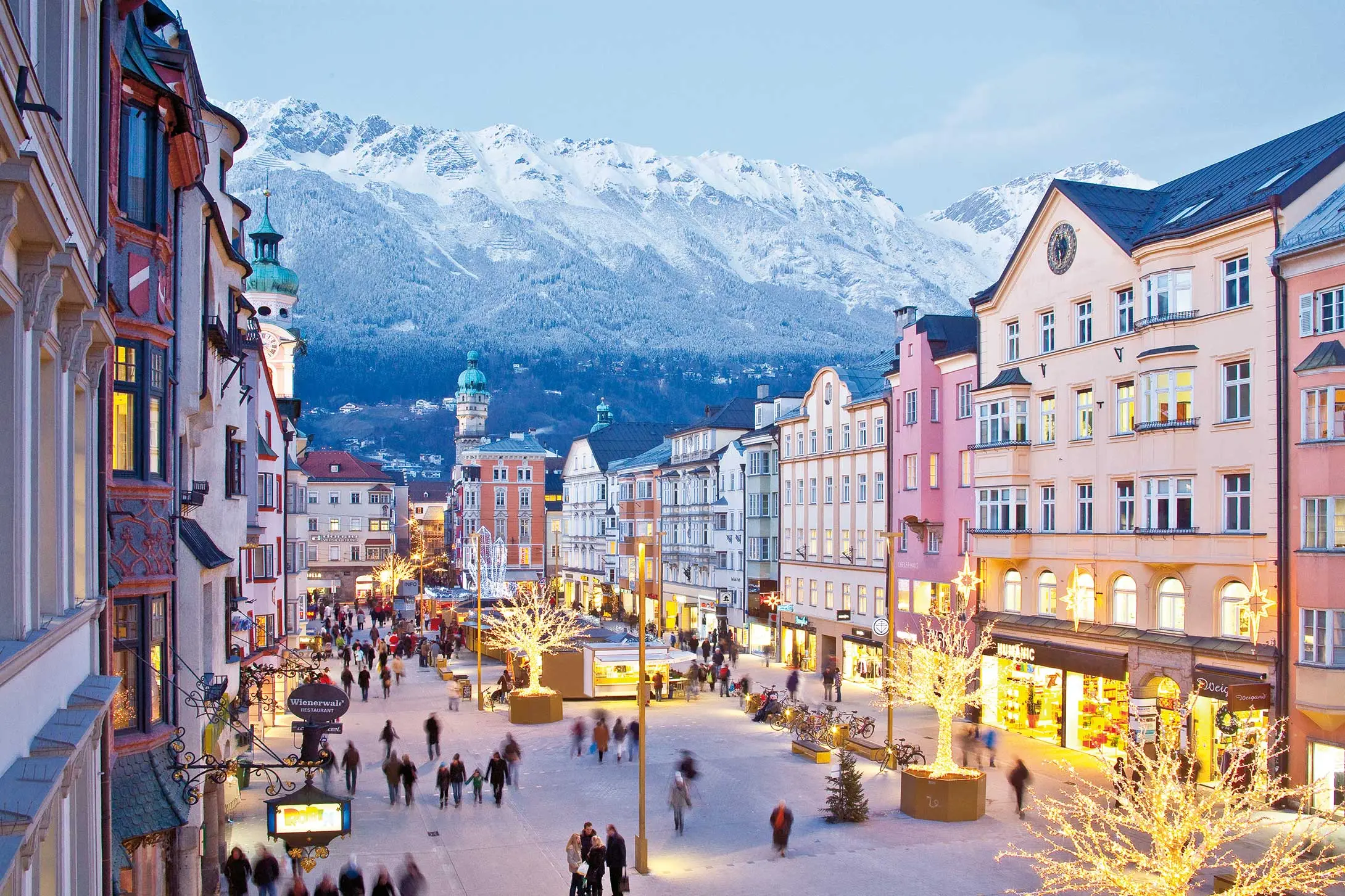 Fly private to innsbruck with VistaJet