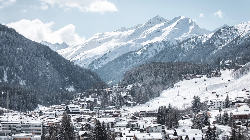 St Anton with VistaJet