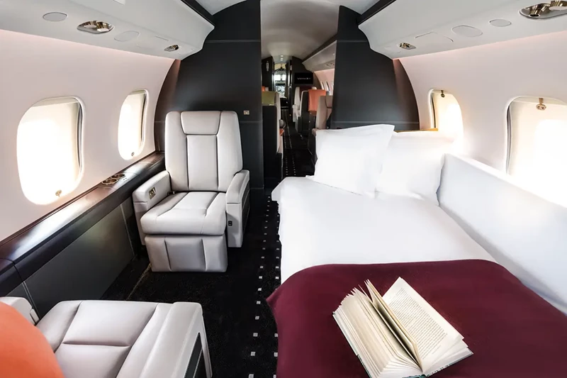 global 5000 interior