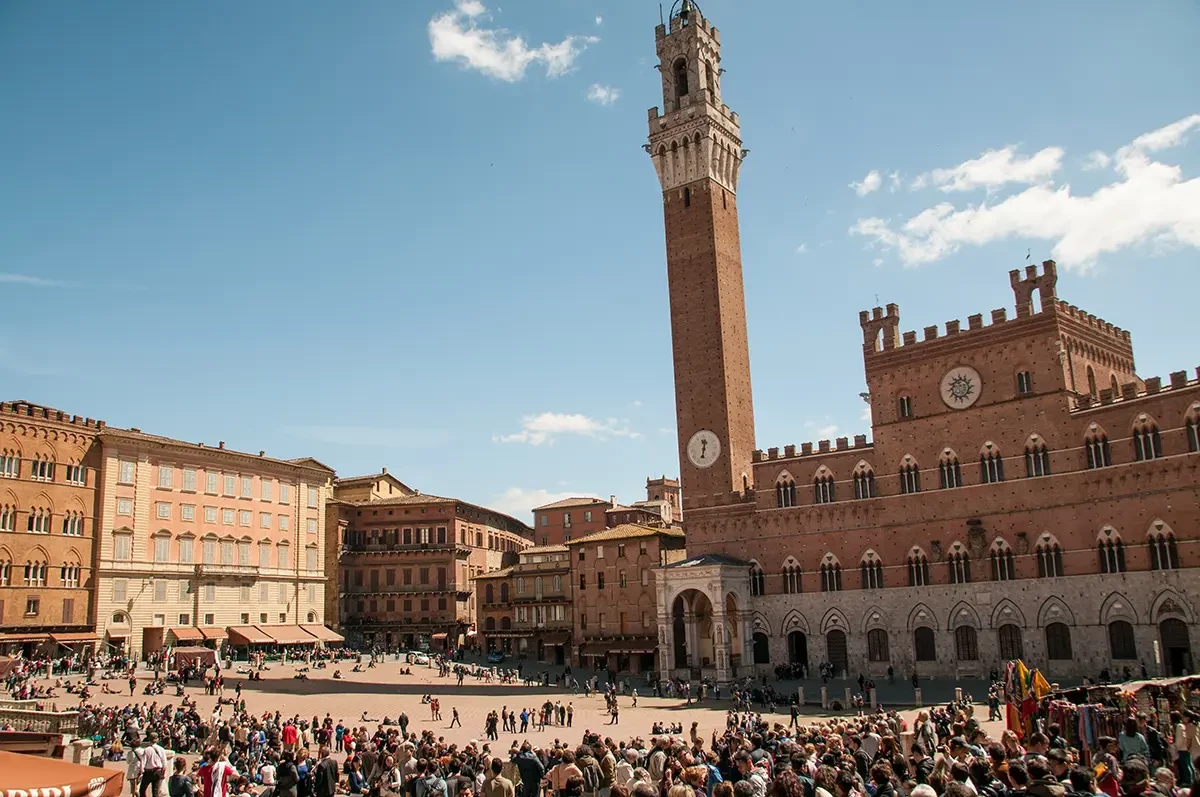 Palio Di Siena and VistaJet