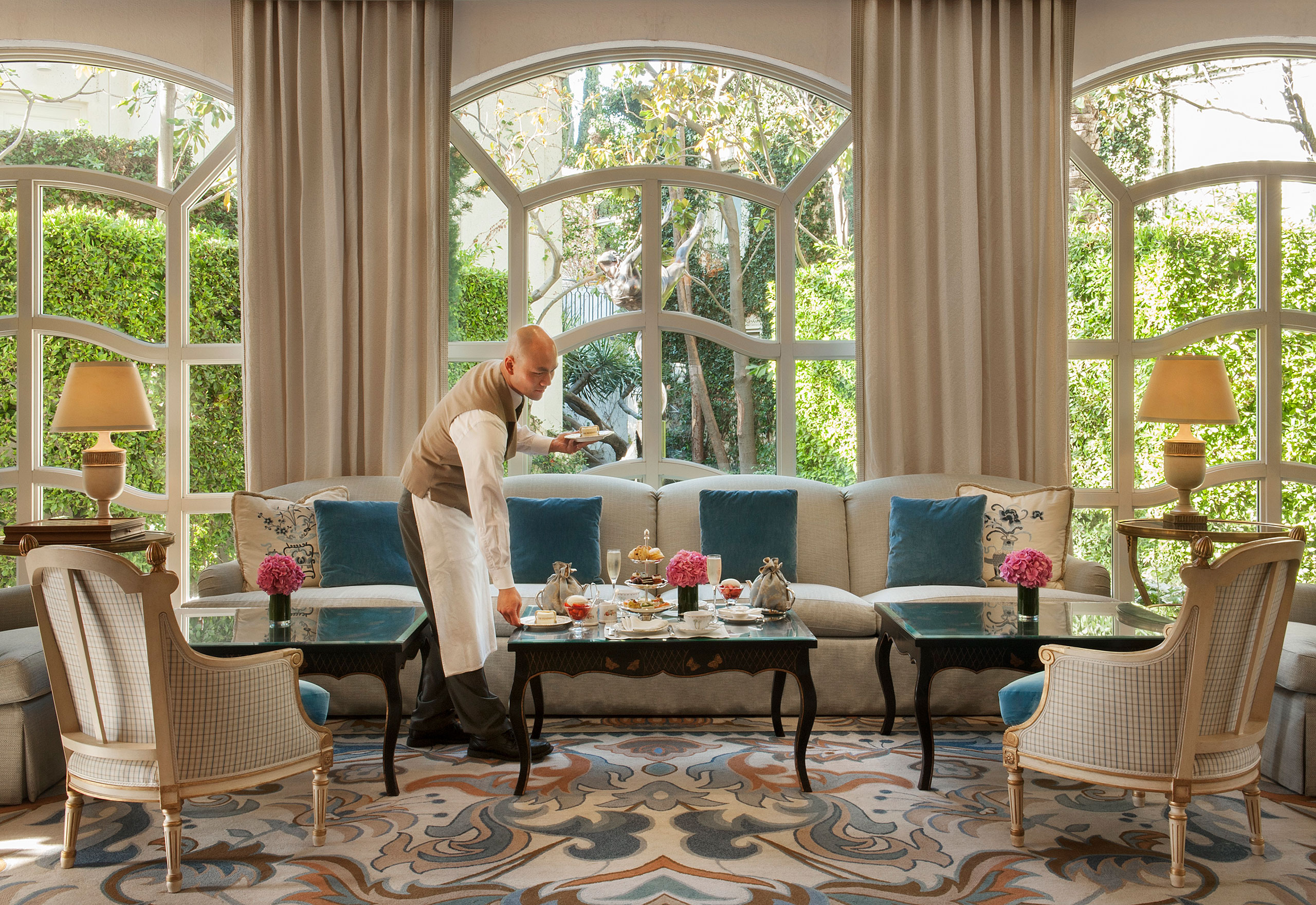 Luxury Stay At The Peninsula Beverly Hills - Iconic LA Retreat